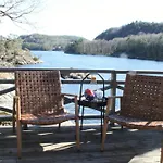 Seaside With Terrace And Jetty In Сasa de vacaciones *