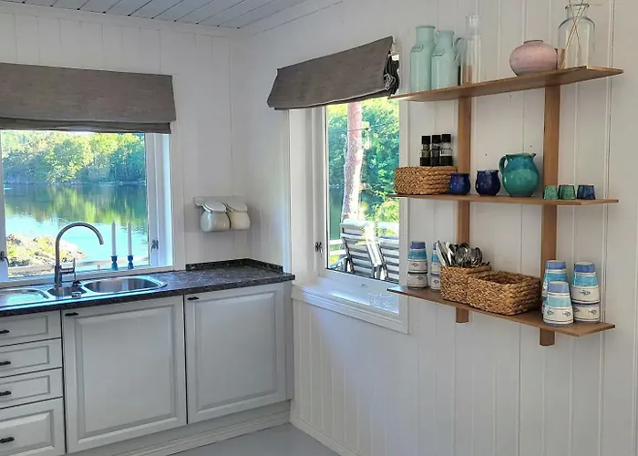 Hébergement de vacances Seaside With Terrace And Jetty In Søgne