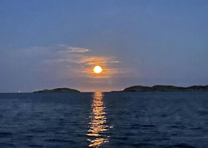 Seaside With Terrace And Jetty In Hébergement de vacances Søgne